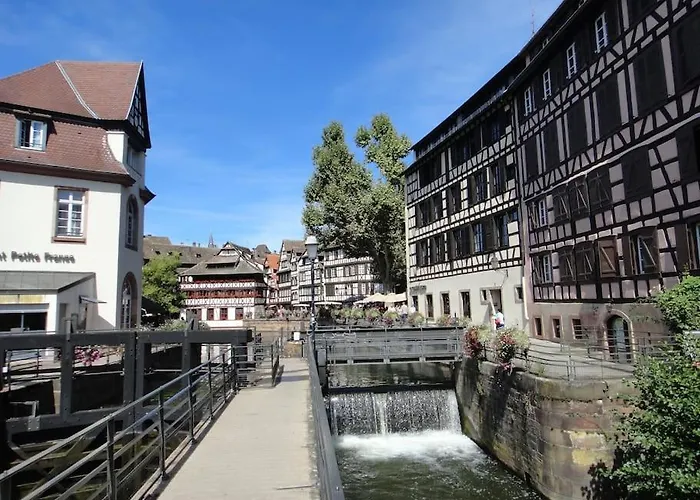 La chambre aux hirondelles